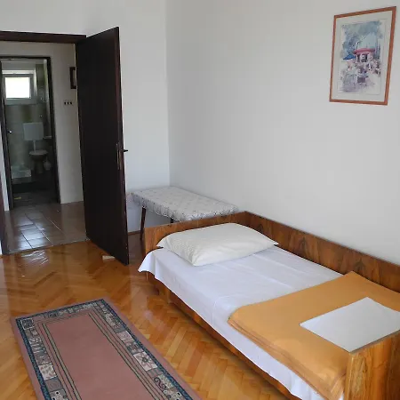 Bed 6+2 Selce